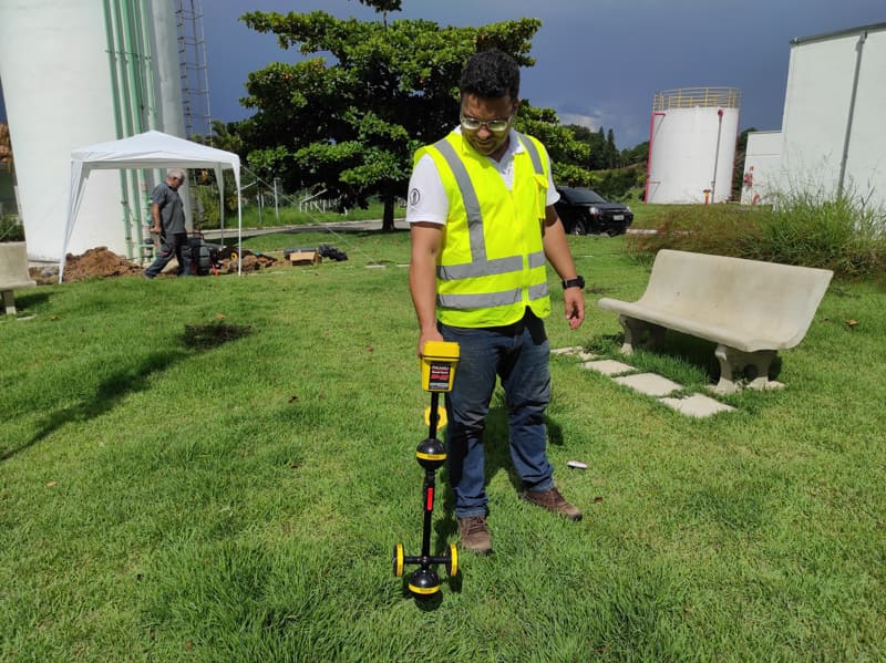 Inspeção industrial de tubulação com geolocalizador Acqualy Soluções SJC