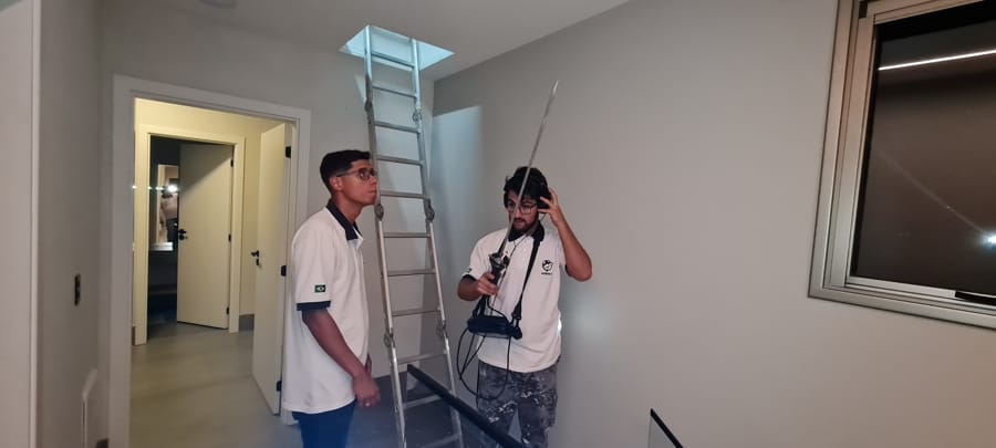 Inspeção com o geofone Acqualy Soluções